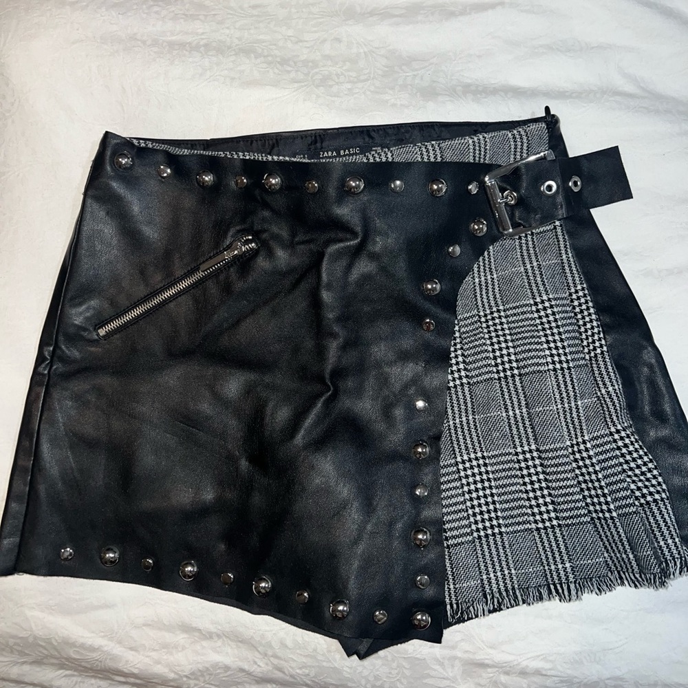 Zara mini skort
